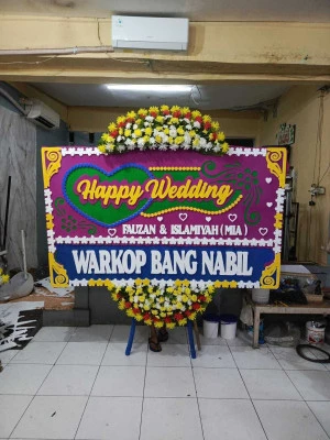 Papan Bunga di Kebayoran Lama Utara